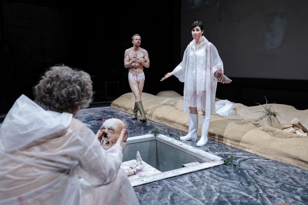 Nina Kunzendorf in »Shakespeare&#39;s Last Play«Foto: Gianmarco Bresadola, 2018